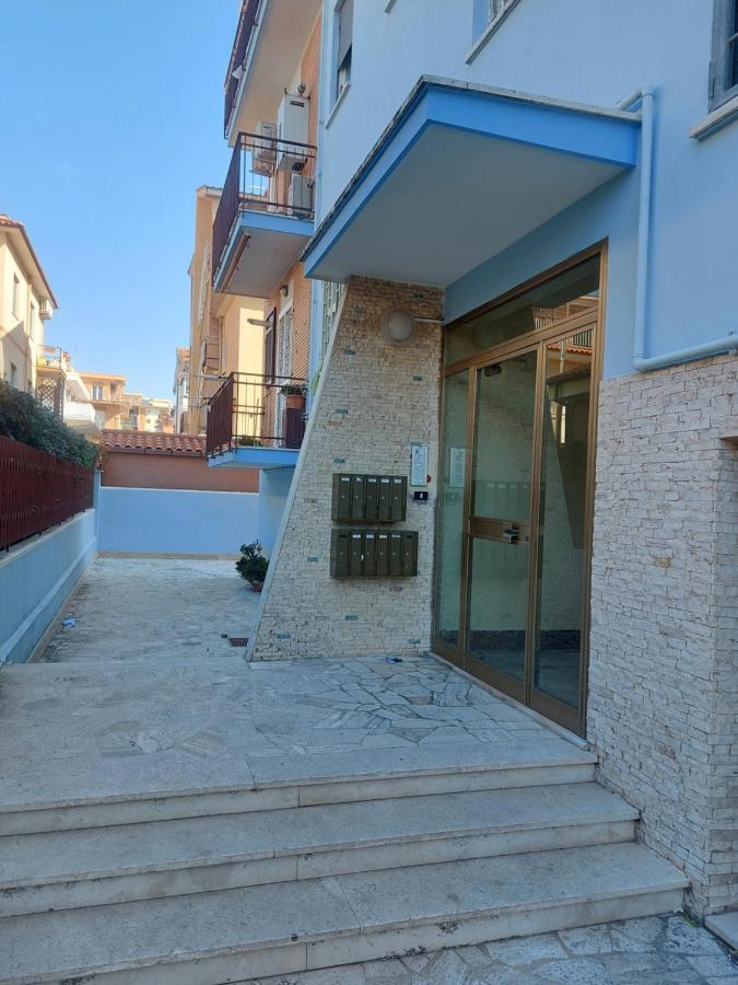 Appartement T&M à Ladispoli Extérieur photo